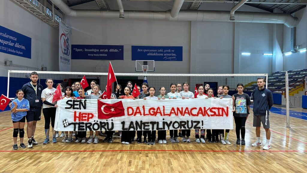 Çocuklar İçin Spor Eğitimi Bayrampaşa Semih Erden Spor Salonu’nda